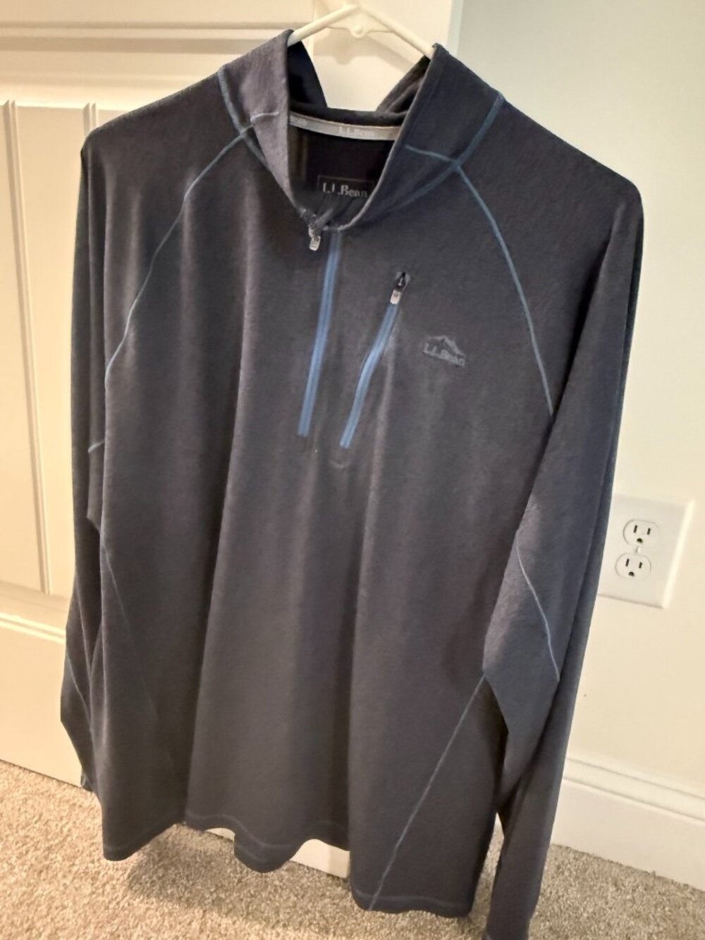 LL Bean 1/4 Zip Pullover Mens XL (Slightly Fitted) Item 509467